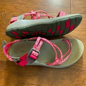 Chacos- girl’s size 5